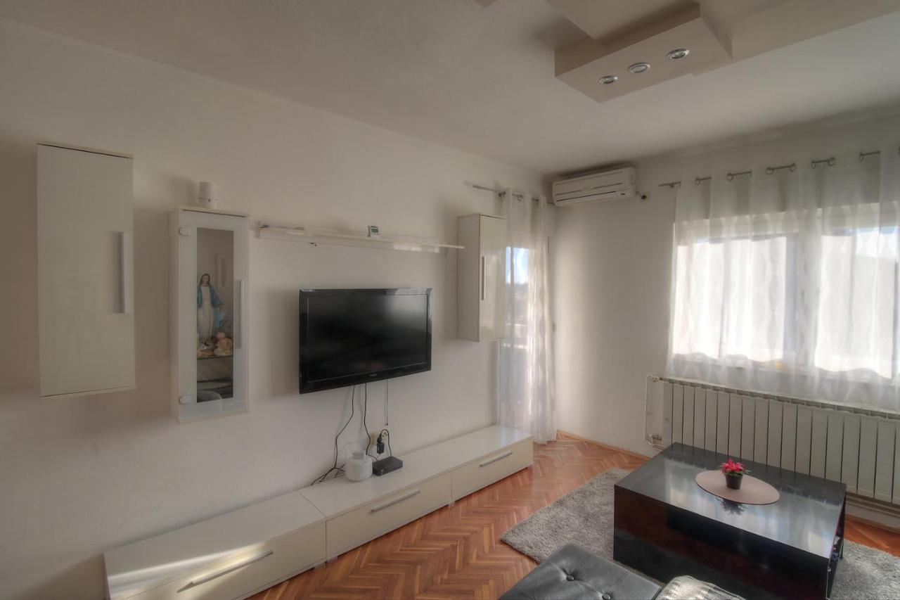 Melanie Apartamento Privlaka  Exterior foto