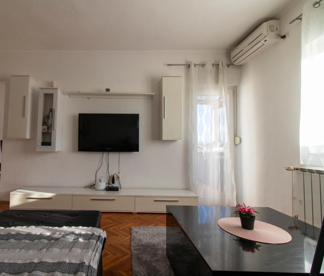 Melanie Apartamento Privlaka  Exterior foto